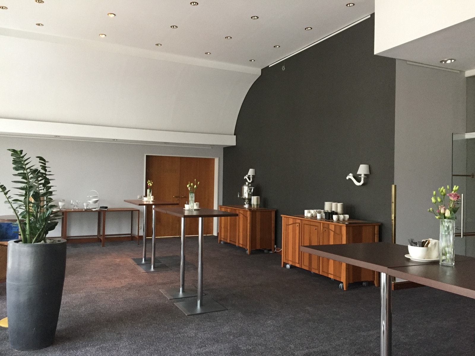 Das Foyer 1 für Empfänge im Schloss Fleesensee.